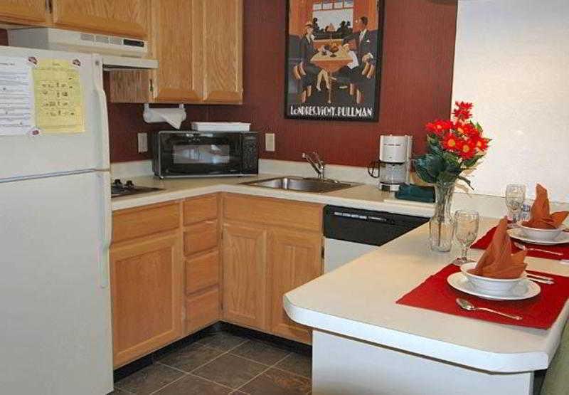 Residence Inn Salt Lake City Airport Номер фото